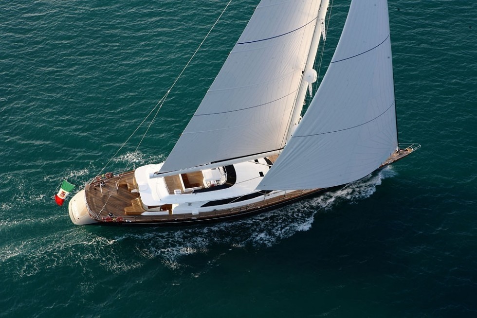 Yacht SERENDIPITY I, Perini Navi | CHARTERWORLD Luxury Superyacht